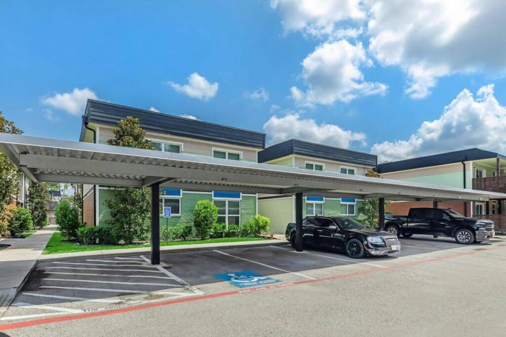Lovely 2 Bedroom/2 Bath Houston, Heights/Galleria Exterior photo